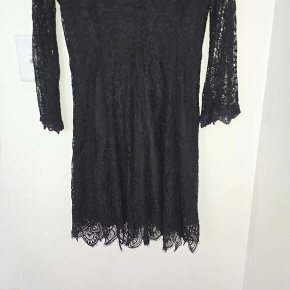 Black Lace Dress 1X Overlay Bell Sleeve V Neck Scallop Hem Boho Fairy Romantic - Picture 6 of 10